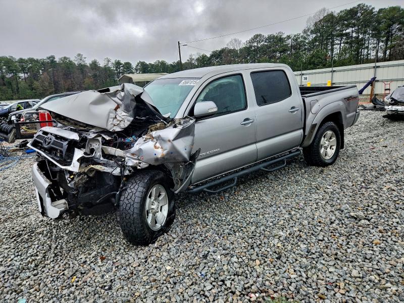 Фото 1 - TOYOTA TACOMA