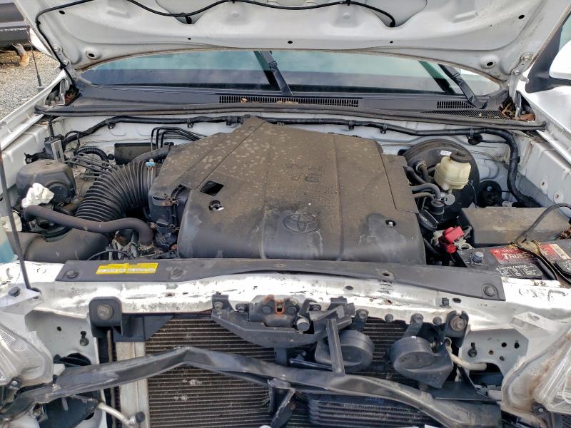 Фото 11 - TOYOTA TACOMA