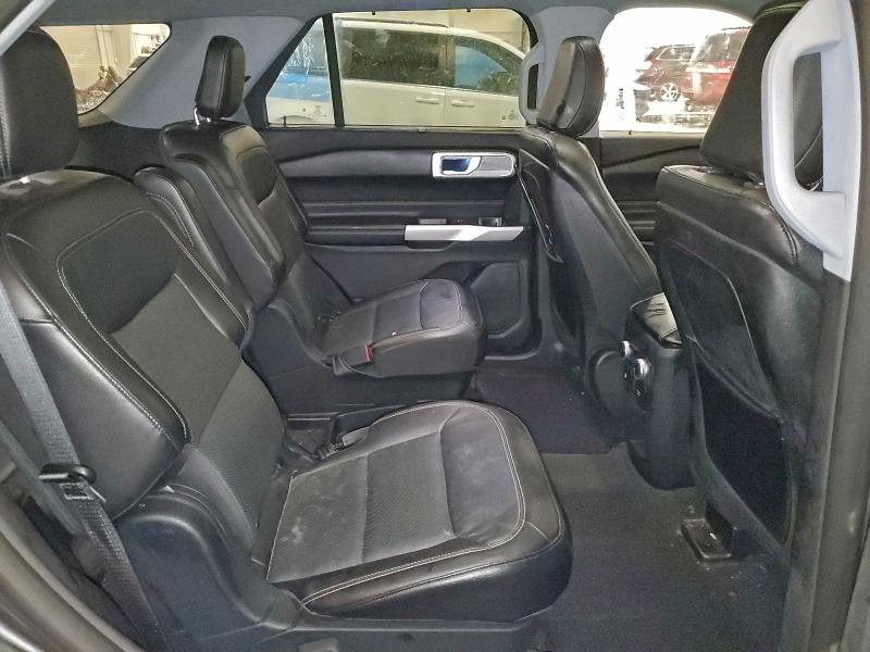 Фото 11 - FORD EXPLORER