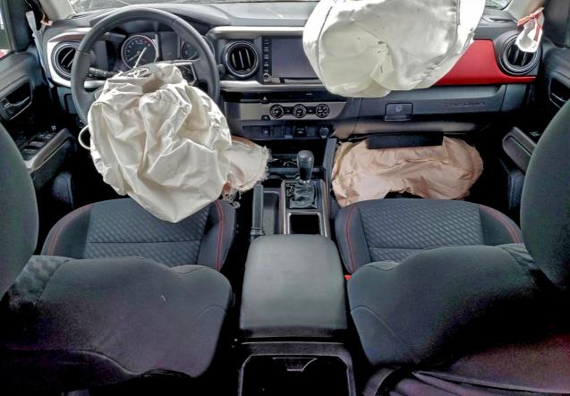 Фото 8 - TOYOTA TACOMA