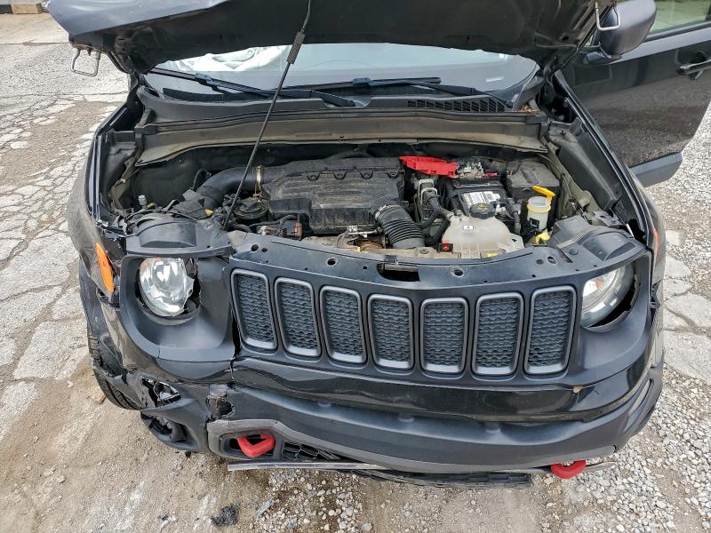 Фото 12 - JEEP RENEGADE