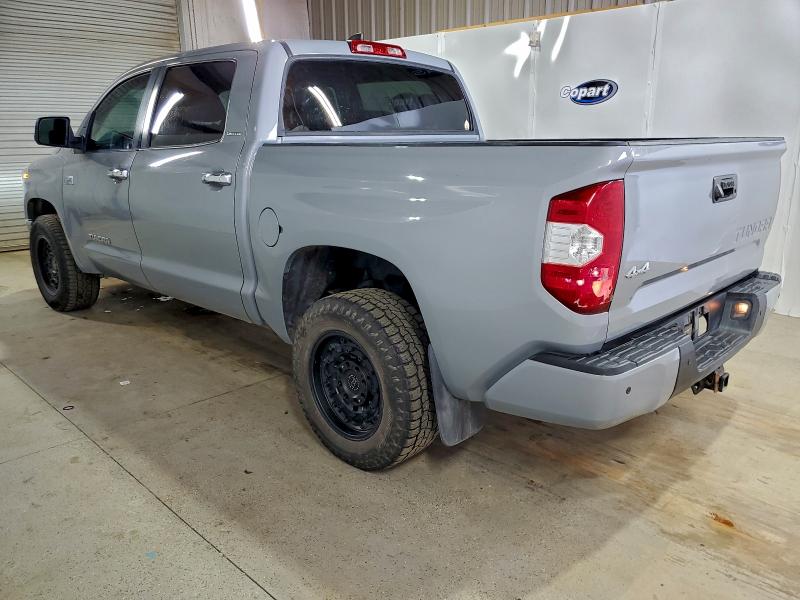 Фото 2 - TOYOTA TUNDRA