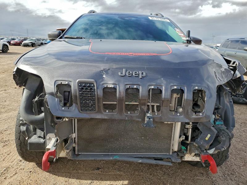 Фото 5 - JEEP CHEROKEE