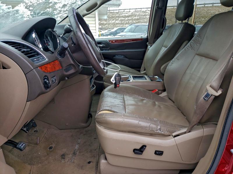 Фото 7 - CHRYSLER MINIVAN