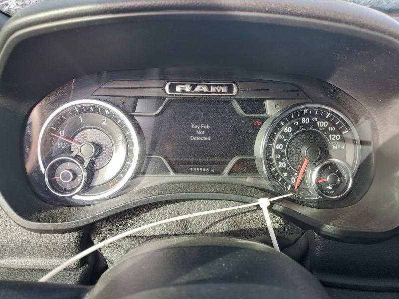 Фото 9 - RAM 1500