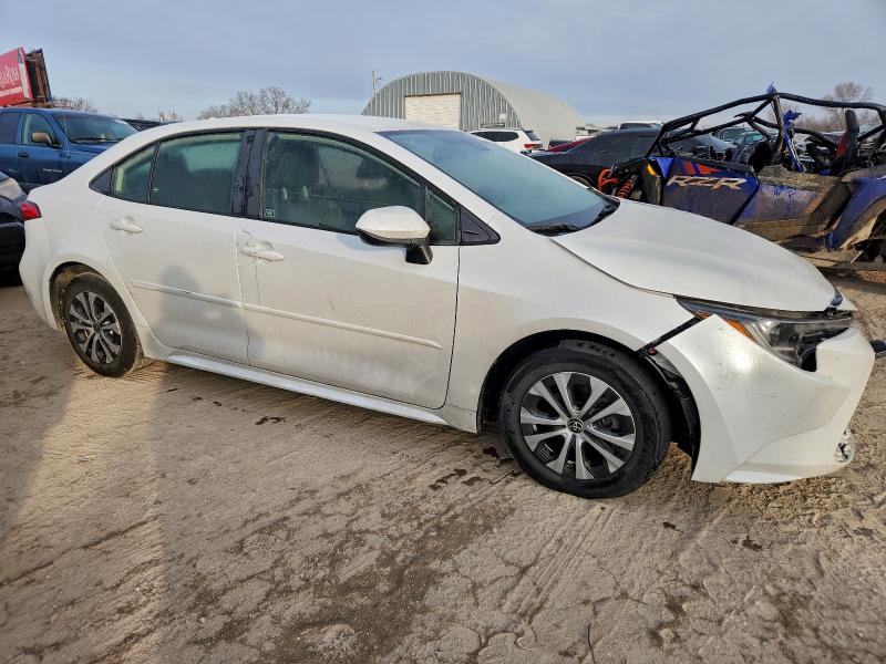 Фото 4 - TOYOTA COROLLA