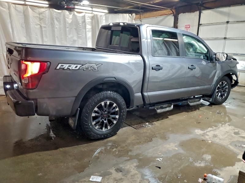 Фото 3 - NISSAN TITAN