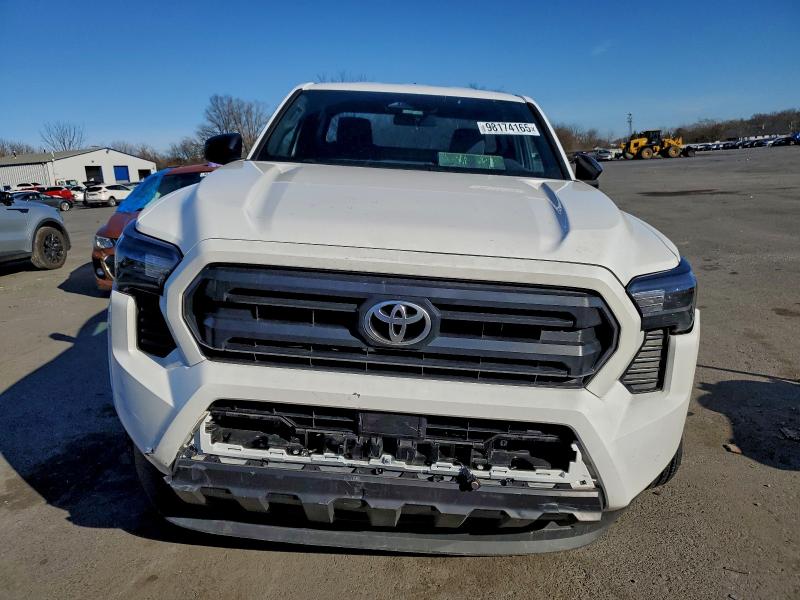 Фото 5 - TOYOTA TACOMA