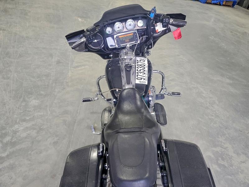 HARLEY-DAVIDSON FL 2014