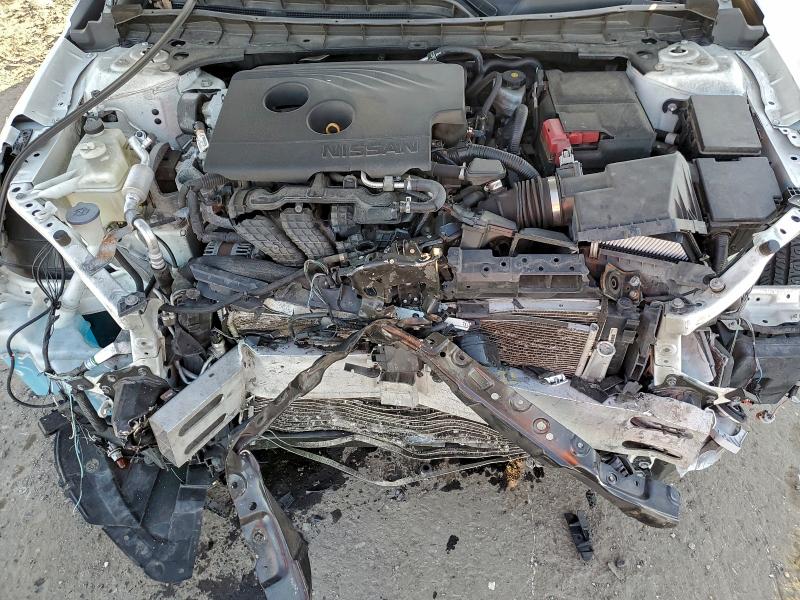 Фото 11 - NISSAN ALTIMA