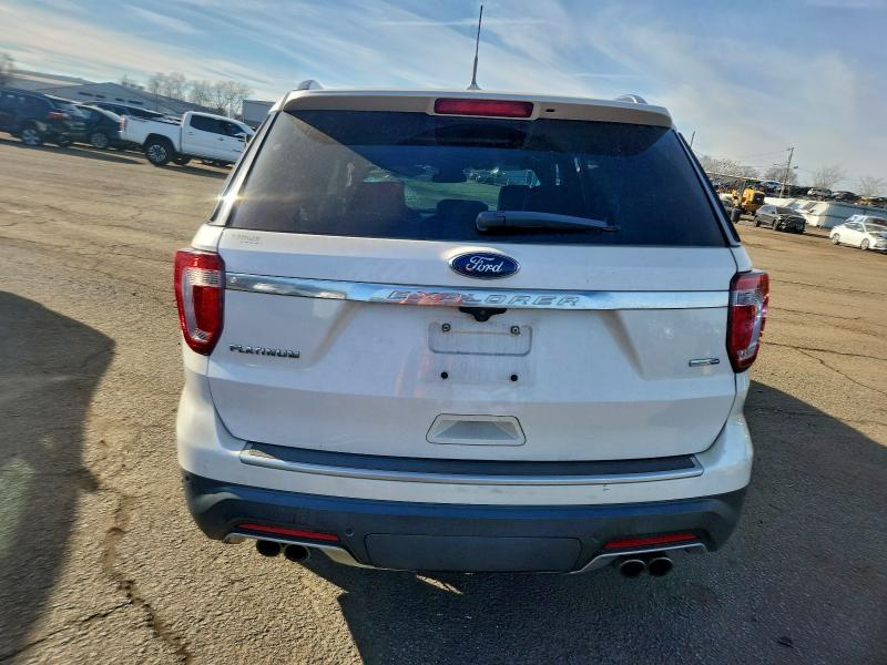 Фото 6 - FORD EXPLORER