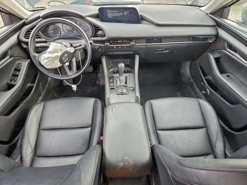 Фото 8 - MAZDA 3