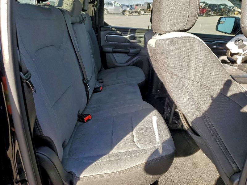 Фото 10 - RAM 1500