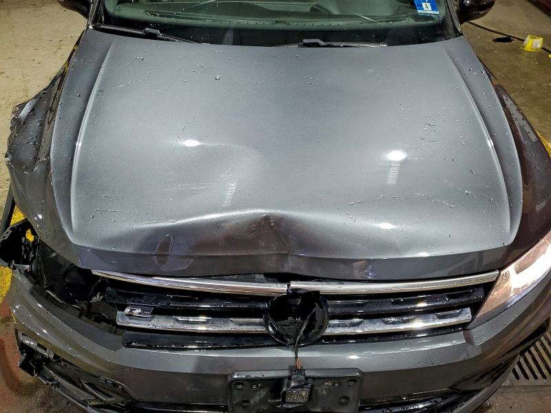 Фото 12 - VOLKSWAGEN TIGUAN