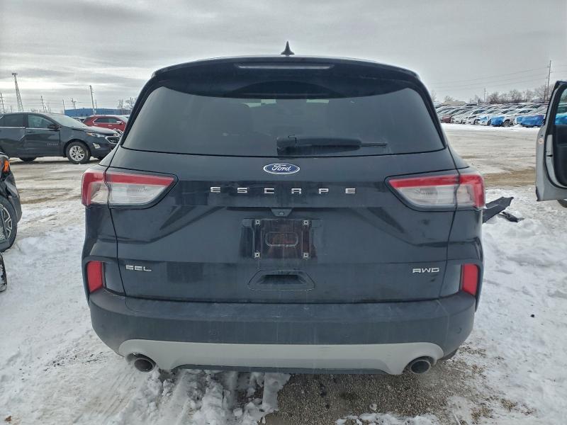 Фото 6 - FORD ESCAPE