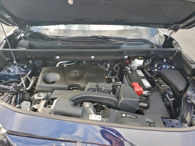 Фото 12 - TOYOTA RAV4