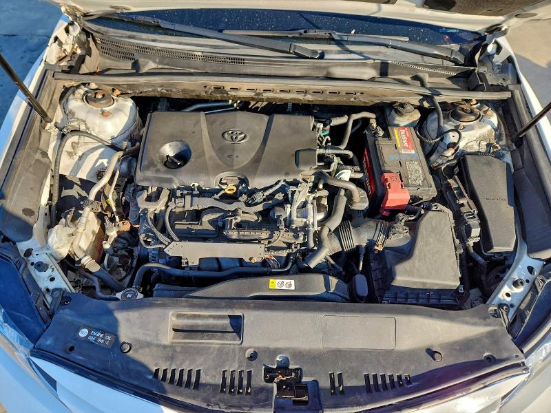 Фото 11 - TOYOTA CAMRY