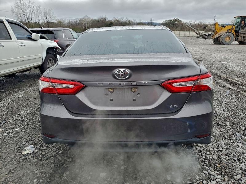 Фото 6 - TOYOTA CAMRY