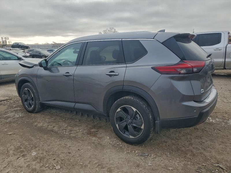 Фото 2 - NISSAN ROGUE