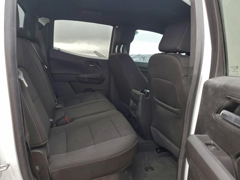 Фото 10 - CHEVROLET COLORADO