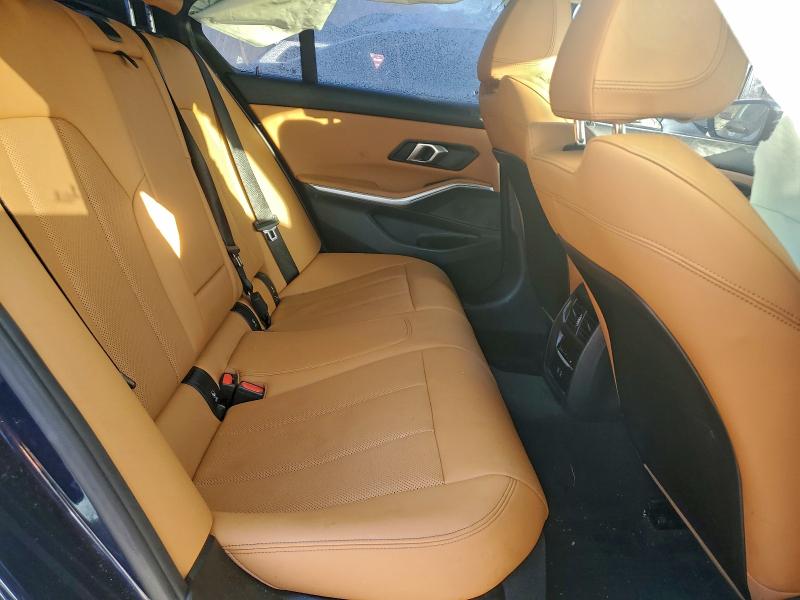 Фото 10 - BMW 3 SERIES