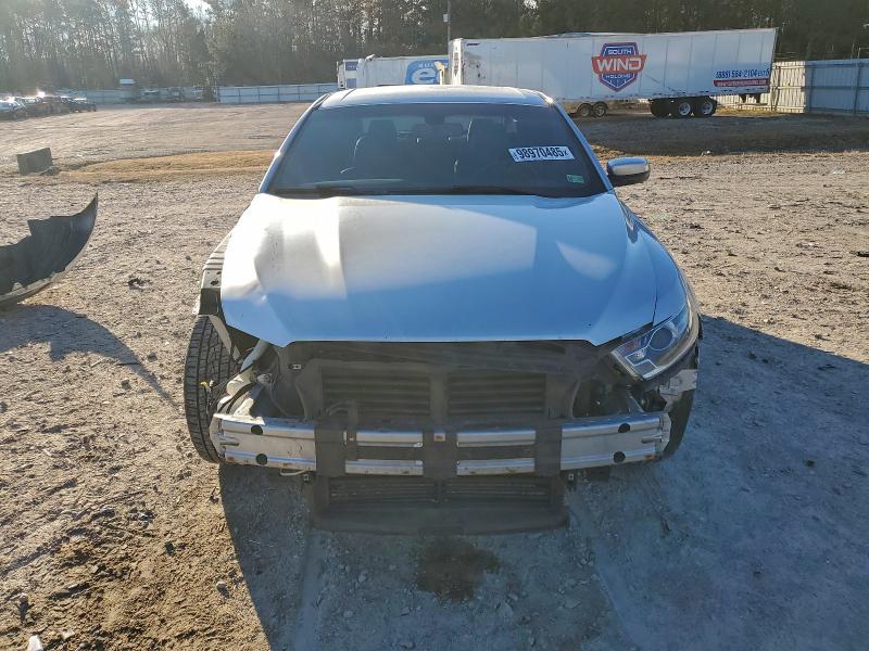 FORD TAURUS 2017 VIN 1FAHP2E80HG135366