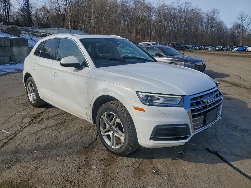 Фото 4 - AUDI Q5