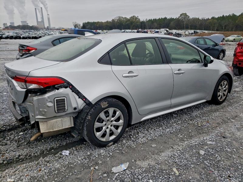 Фото 3 - TOYOTA COROLLA