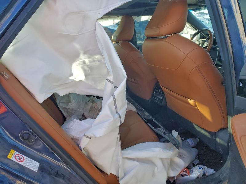 Фото 10 - TOYOTA AVALON