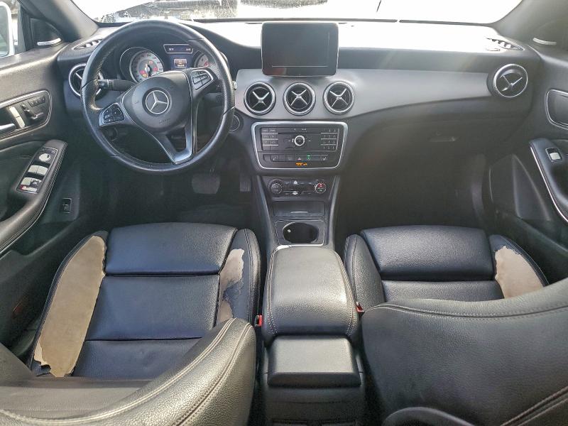 Фото 8 - MERCEDES-BENZ CLA-CLASS