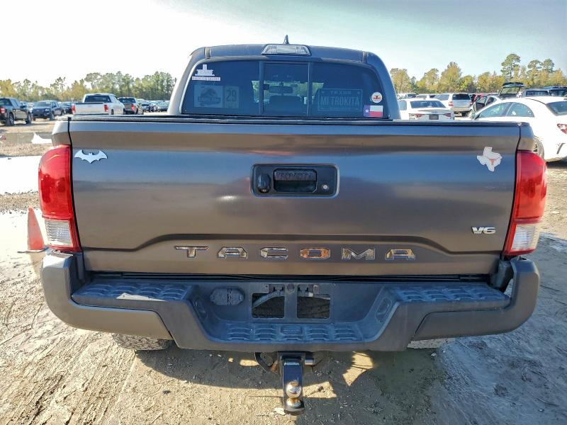 Фото 6 - TOYOTA TACOMA