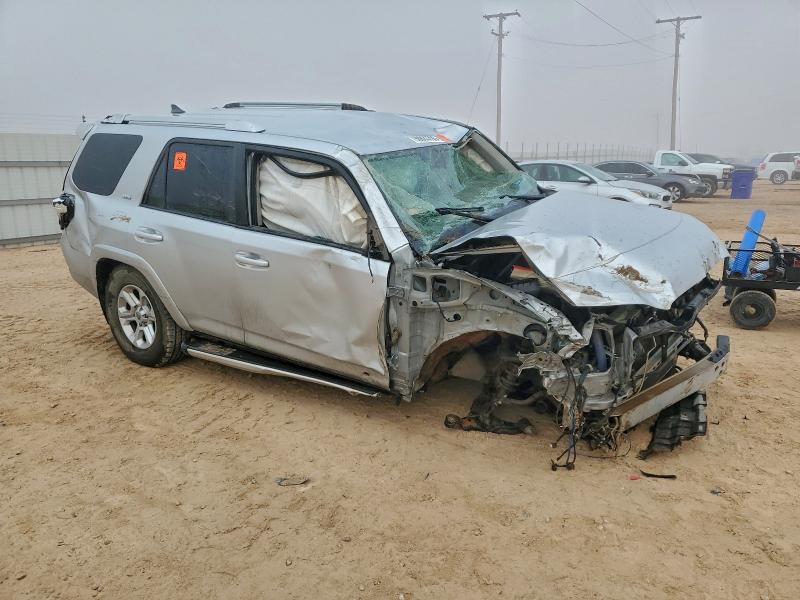 Фото 4 - TOYOTA 4RUNNER