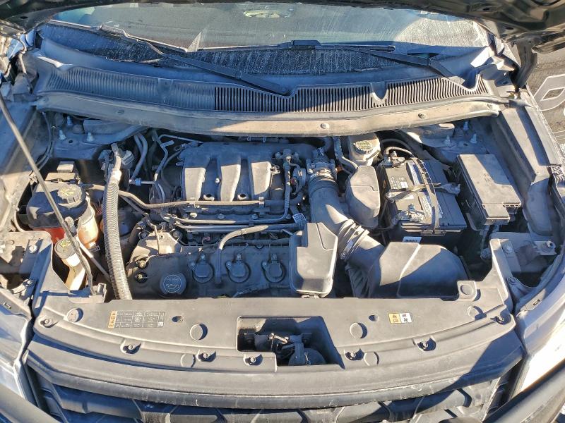 Фото 12 - FORD EXPLORER