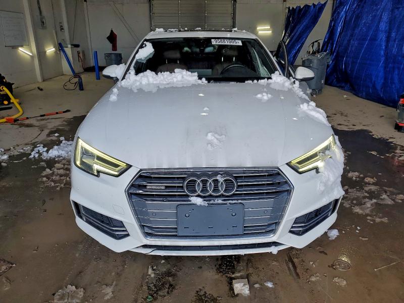 Фото 5 - AUDI A4