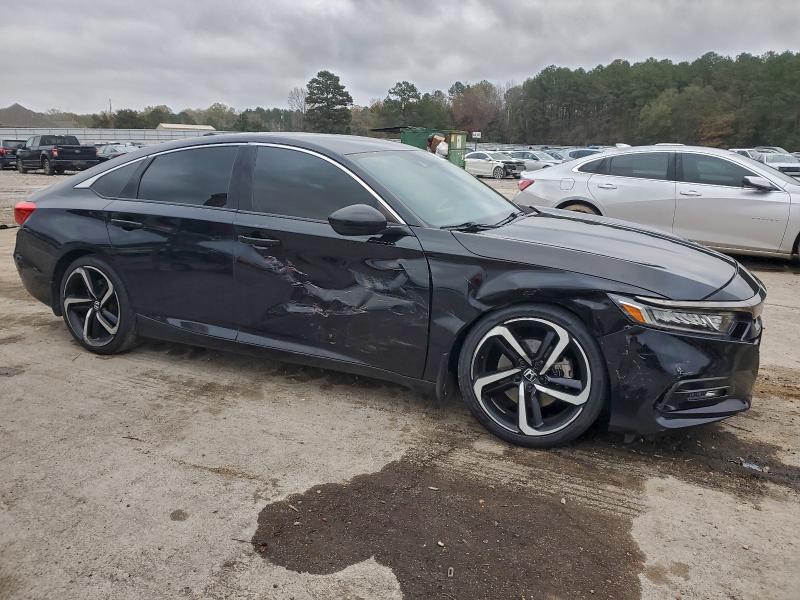 Фото 4 - HONDA ACCORD