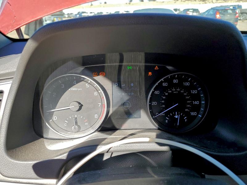 Фото 9 - HYUNDAI ELANTRA