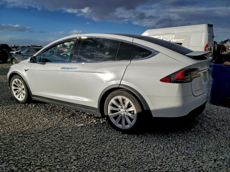 2017 TESLA MODEL X