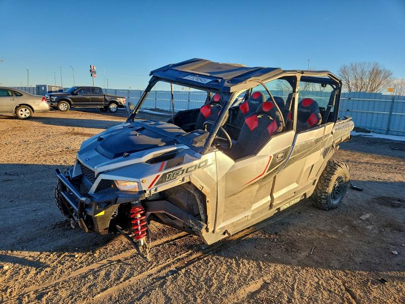 POLARIS SIDEBYSIDE 2017