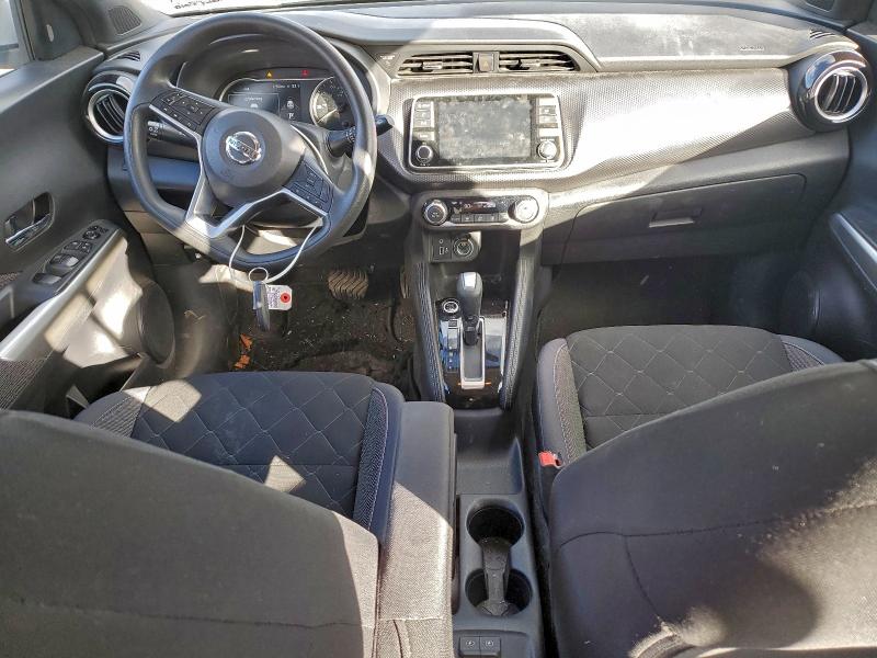 Фото 8 - NISSAN KICKS