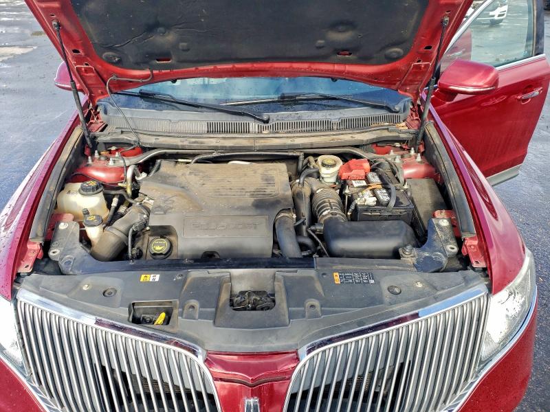 Фото 12 - LINCOLN MKT