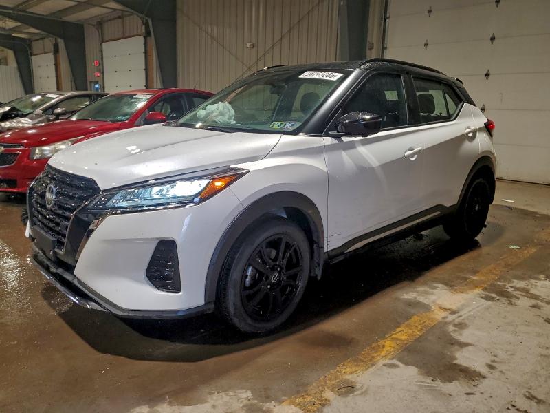 Фото 1 - NISSAN KICKS