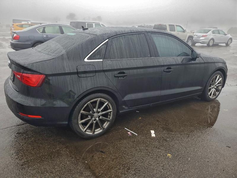 Фото 3 - AUDI A3