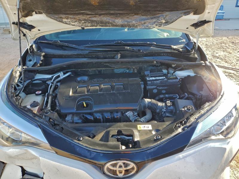 Фото 12 - TOYOTA C-HR