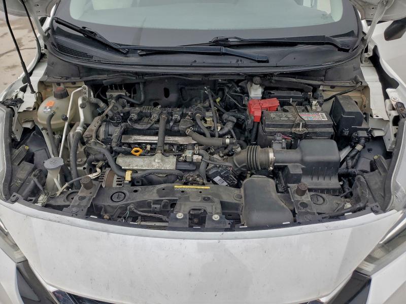 Фото 11 - NISSAN VERSA