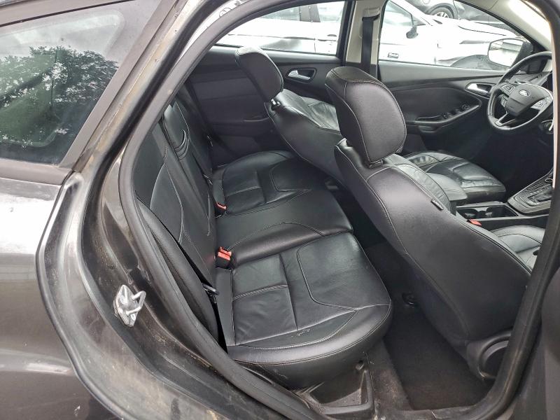 Фото 11 - FORD FOCUS