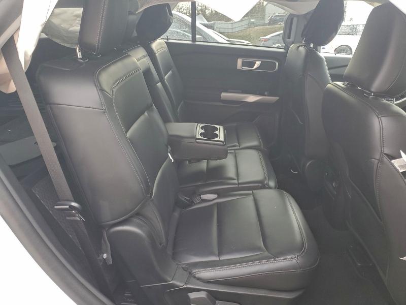 Фото 11 - FORD EXPLORER