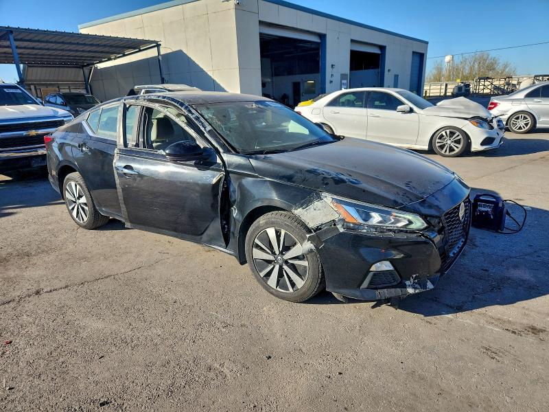 Фото 4 - NISSAN ALTIMA