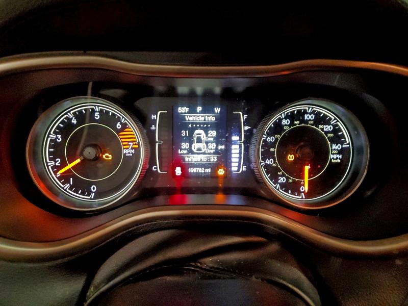 Фото 9 - JEEP GRAND CHER