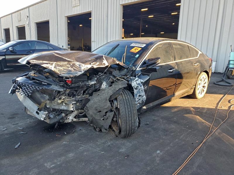 Фото 1 - CADILLAC CT5