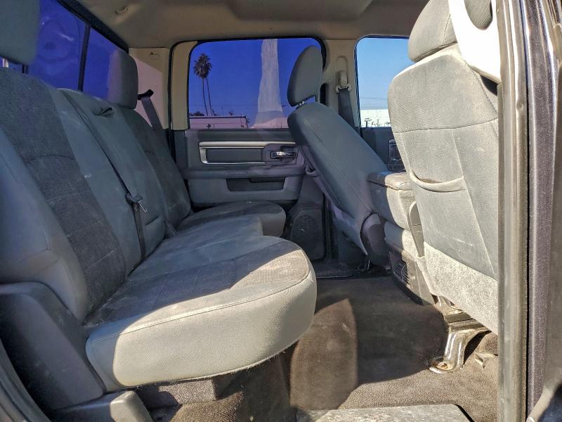 Фото 10 - RAM 1500